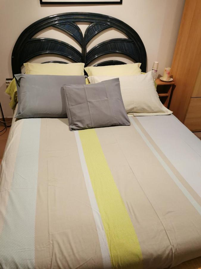 Appartement En Sous Sol De Villa Avec Acces Jardin Et Piscine Marseille Eksteriør billede