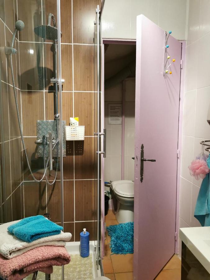 Appartement En Sous Sol De Villa Avec Acces Jardin Et Piscine Marseille Eksteriør billede